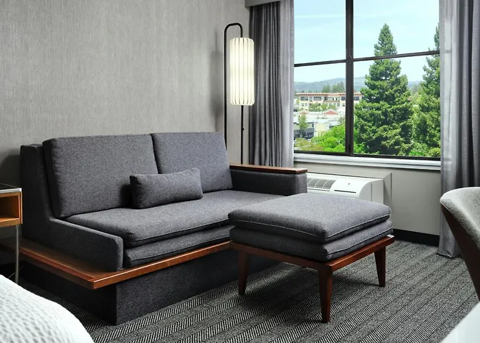 Courtyard By Marriott Santa Rosa